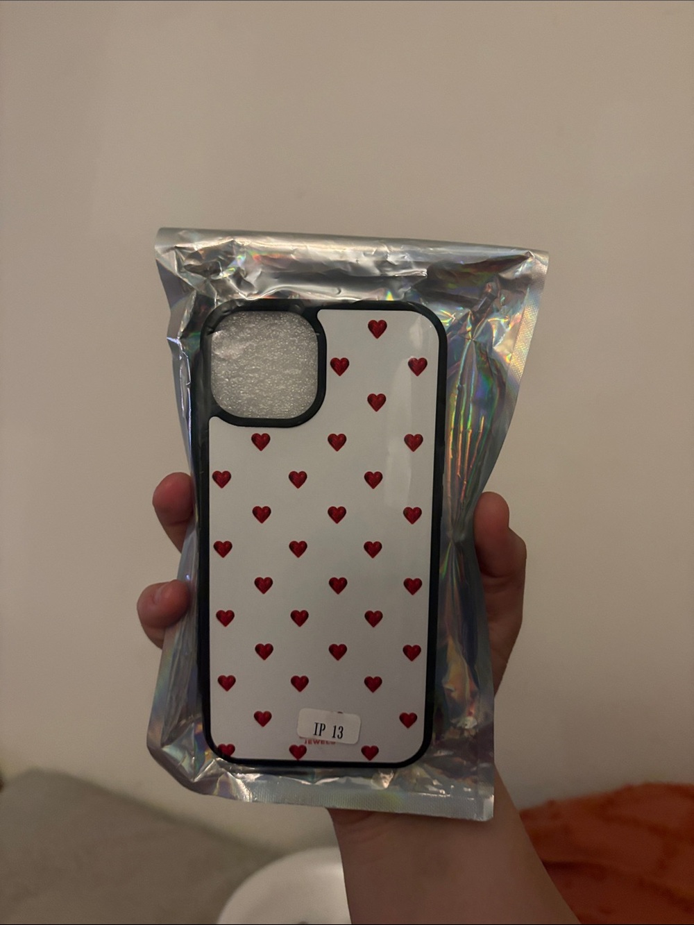 EVRY JEWELS BRAND NEW White Phone Case with Red Hearts for iPhone 13